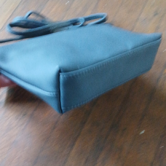 Mossimo Supply Co. Cornflower Blue Clutch Wristlet - Picture 3 of 11